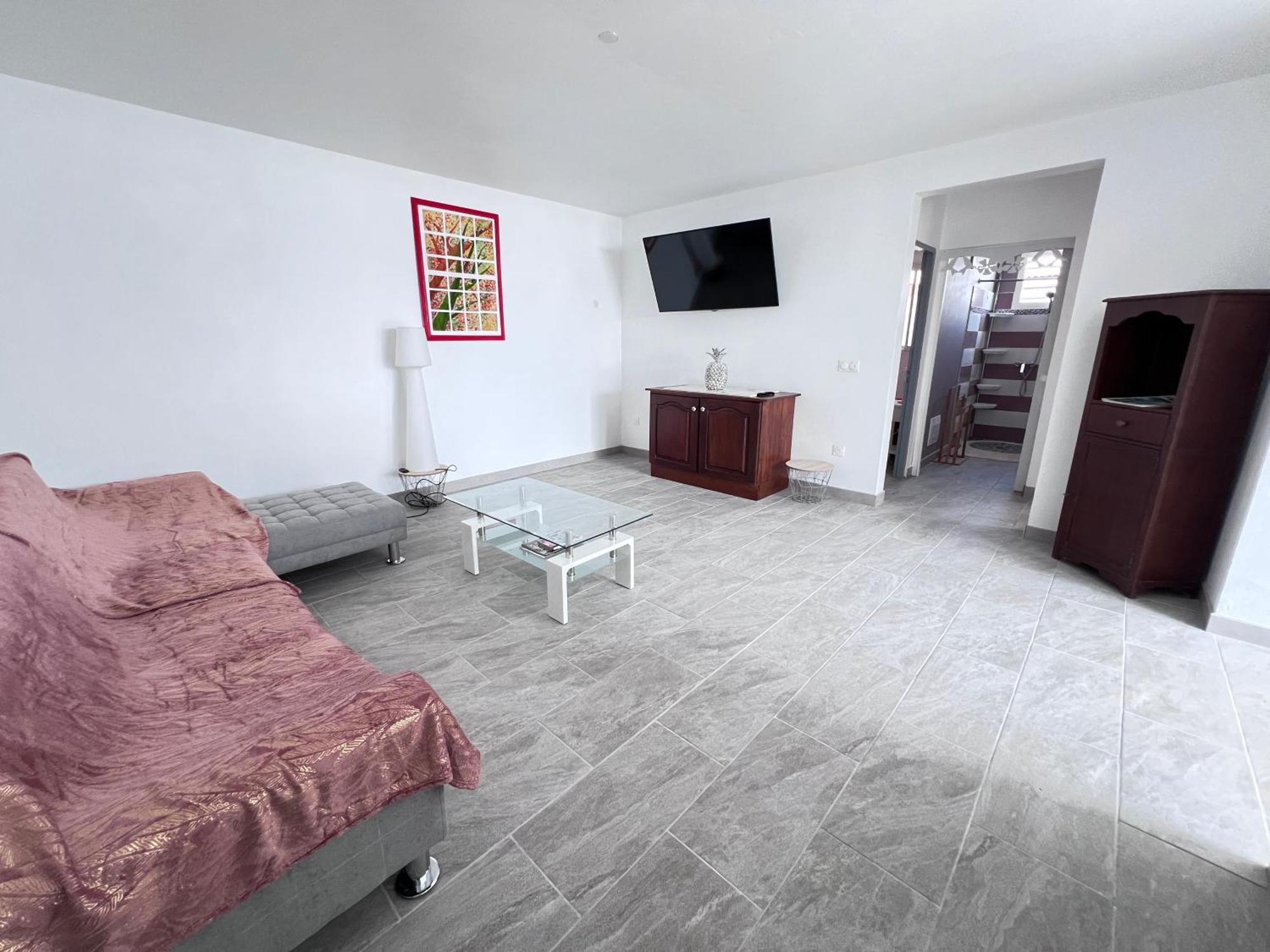 Elegant Appartement T3 Chataigne : Spacieux Сен-Лу Екстериор снимка